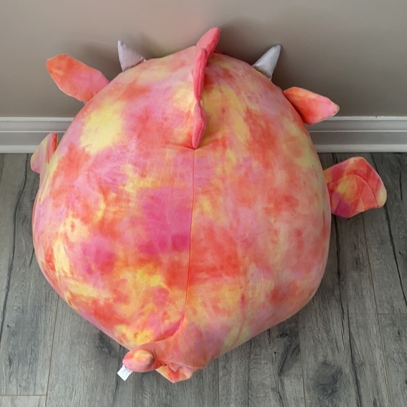 *SOLD* Celestina the dragon - Picture 2 of 6